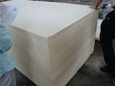 富士木業(yè)人造板廠產(chǎn)品相冊 專業(yè)地板基材解決方案